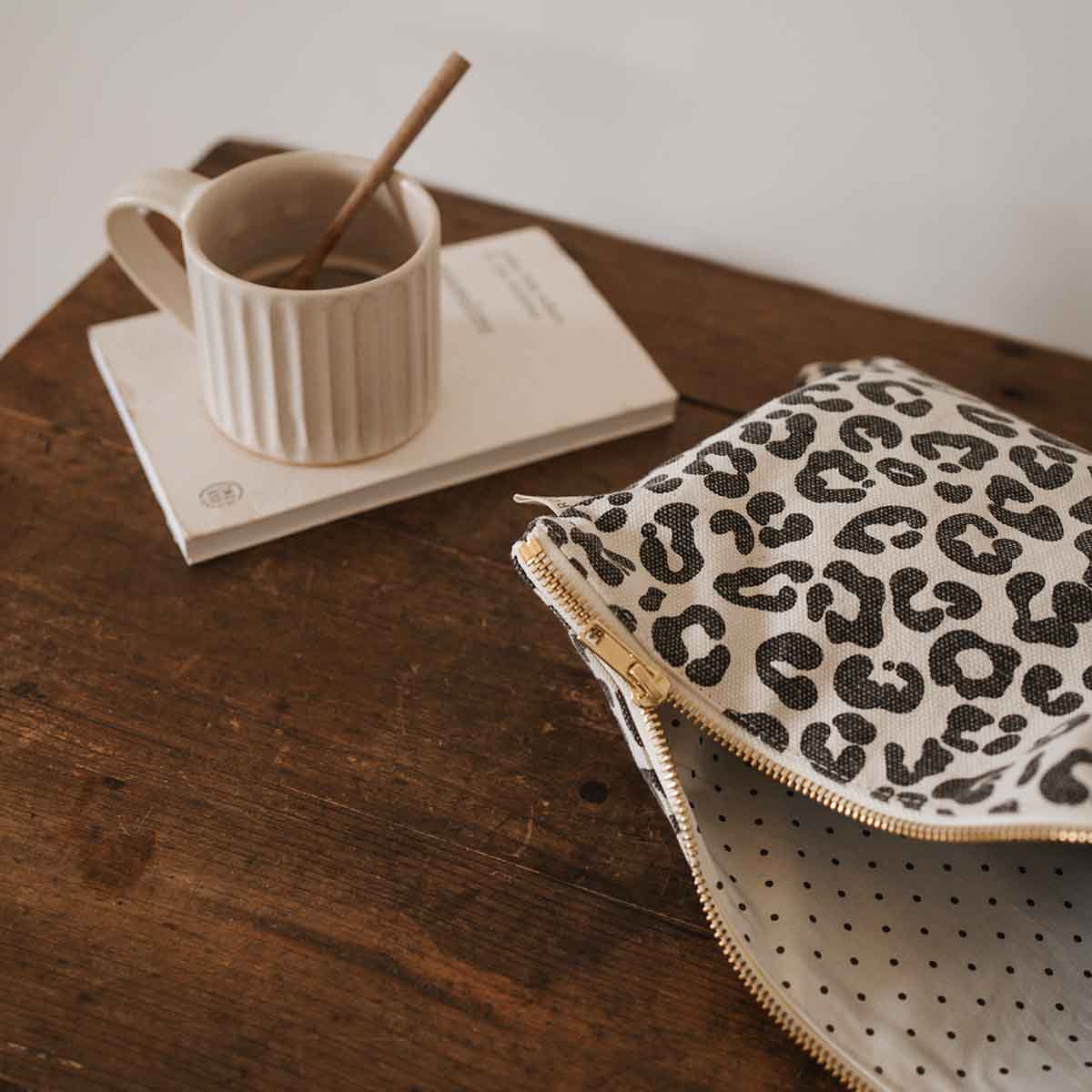 LILI Kosmetiktasche im Graou Leo-Design
