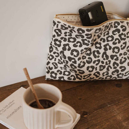 LILI Kosmetiktasche im Graou Leo-Design