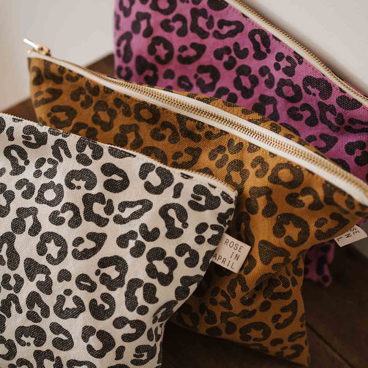 LILI Kosmetiktasche im Graou Leo-Design