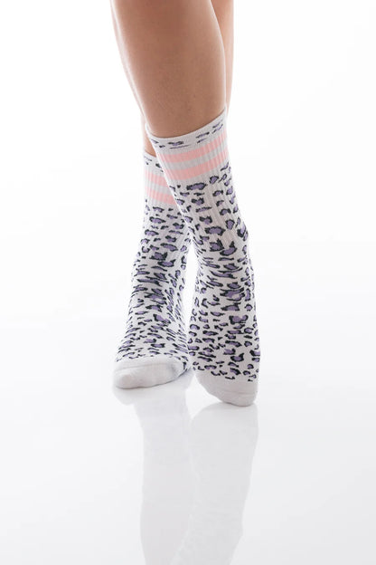 Socken im Leo Design